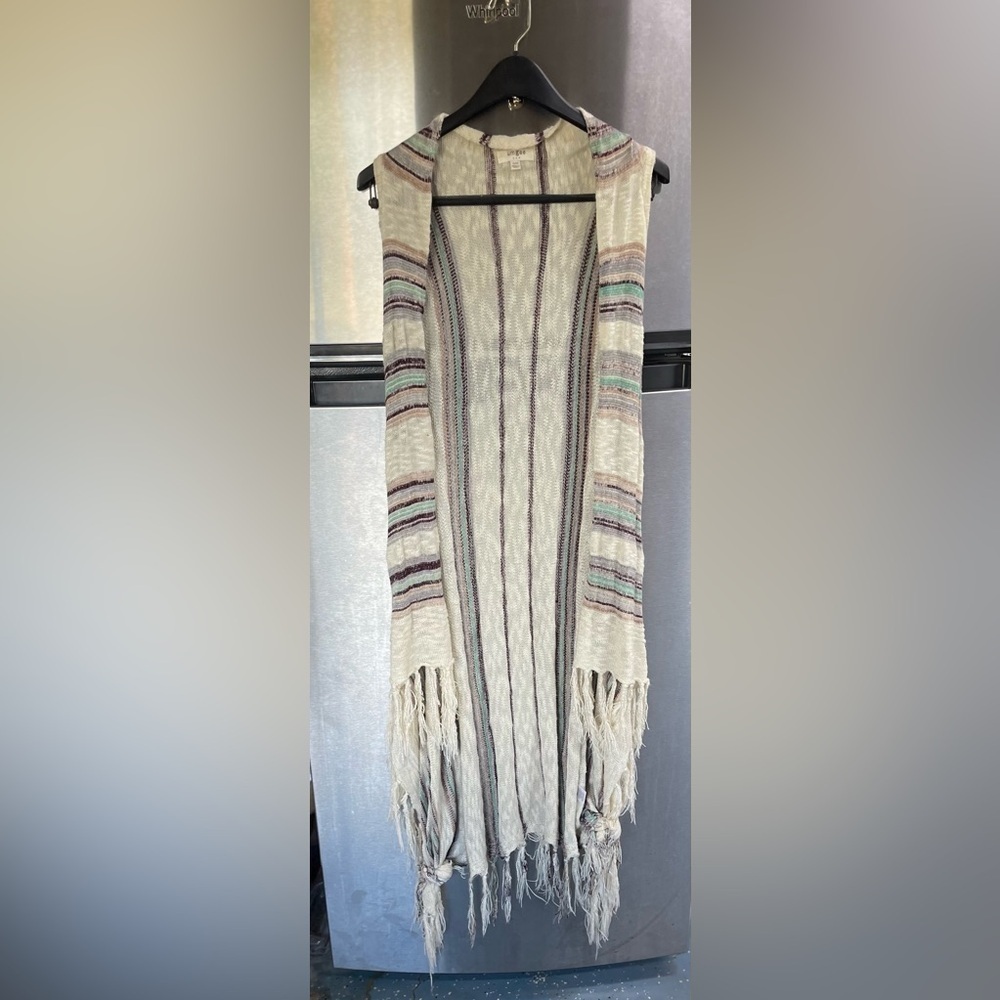UMGEE women’s M Boho open Sleeveless cardigan LAGNELOOK fringe mid‎ calf style
